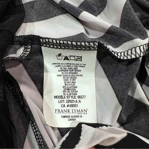 Frank Lyman Sheer Mesh Duster Cardigan Black White Geometric Open Front Size 10 - Picture 10 of 10